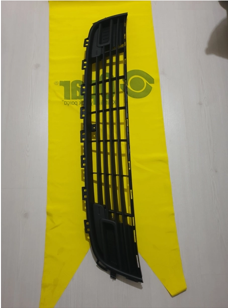 resimler/genel/Citroen C5X7  Tampon Izgarası Ön Alt 7414.XW İTHAL ÜRÜN